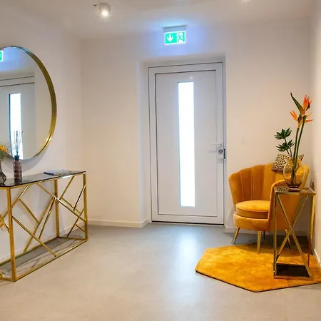 Miwo Aparthotel *